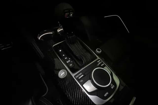 Audi S3 (2018) thumbnail 25
