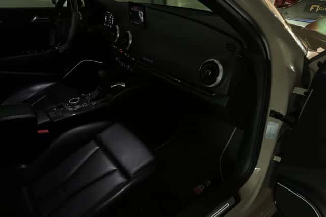 Audi S3 (2018) thumbnail 40