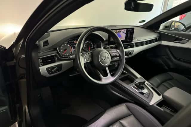 Audi A4 (2019) thumbnail 6