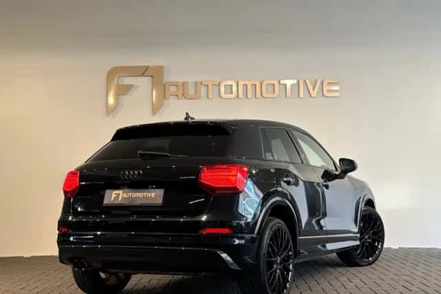 Audi Q2 (2017) thumbnail 3