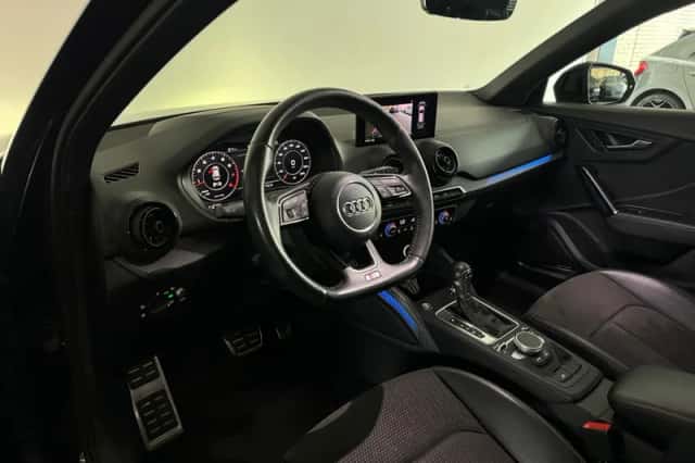 Audi Q2 (2017) thumbnail 6