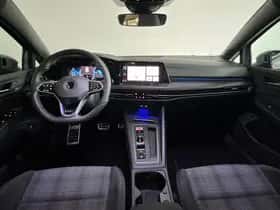 Volkswagen Golf (2021) thumbnail 4