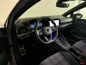 Volkswagen Golf (2021) thumbnail 5