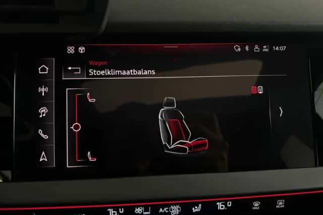 Audi A3 (2024) thumbnail 42