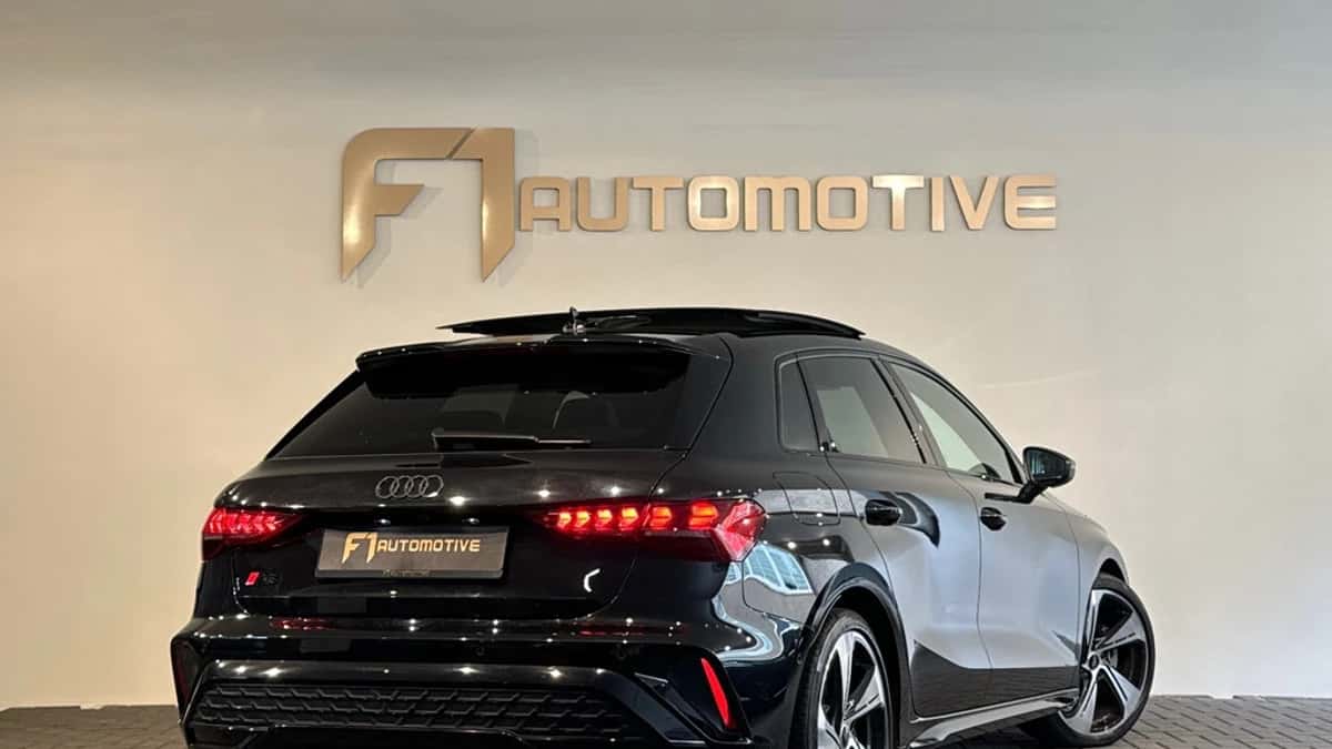 Audi A3 (2024) — foto 1