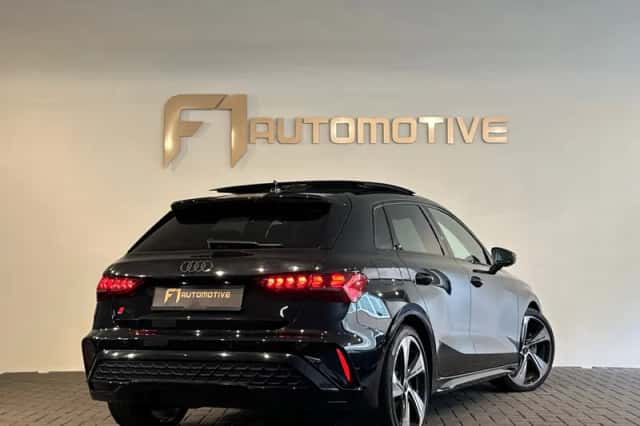 Audi A3 (2024) thumbnail 3