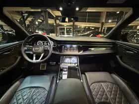 Audi Q8 (2025) thumbnail 4