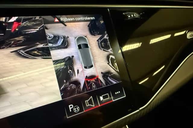 Audi Q8 (2025) thumbnail 48