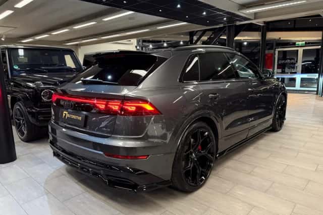 Audi Q8 (2025) thumbnail 7