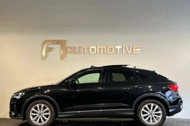 Audi Q3 (2021) thumbnail 12