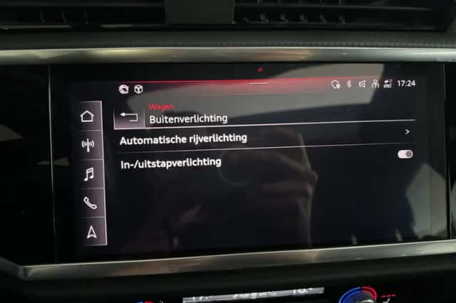 Audi Q3 (2021) thumbnail 25