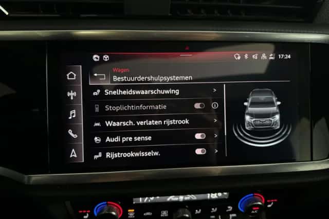 Audi Q3 (2021) thumbnail 28