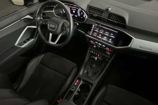 Audi Q3 (2021) thumbnail 36