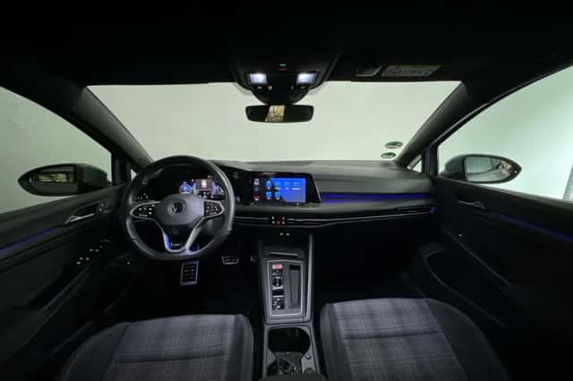 Volkswagen Golf (2020) thumbnail 3