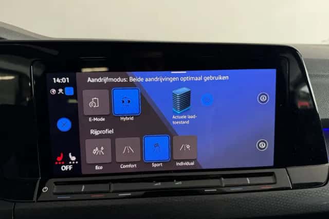 Volkswagen Golf (2020) thumbnail 22