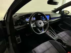 Volkswagen Golf (2020) thumbnail 4
