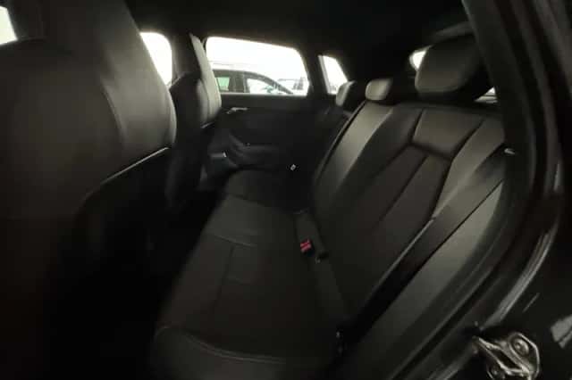Audi A3 (2021) thumbnail 20
