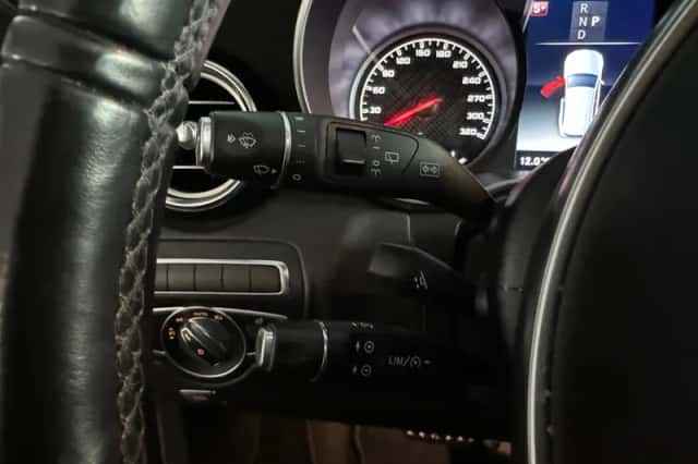 Mercedes-Benz GLC-Klasse (2018) thumbnail 14