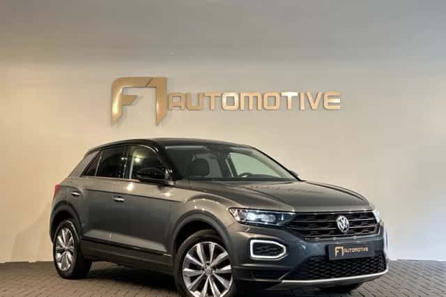Volkswagen T-Roc (2019) thumbnail 7