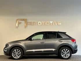 Volkswagen T-Roc (2019) thumbnail 10