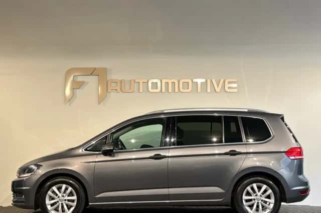 Volkswagen Touran (2019) thumbnail 12