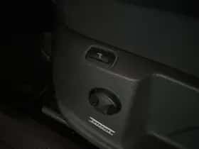 Volkswagen Touran (2019) thumbnail 21