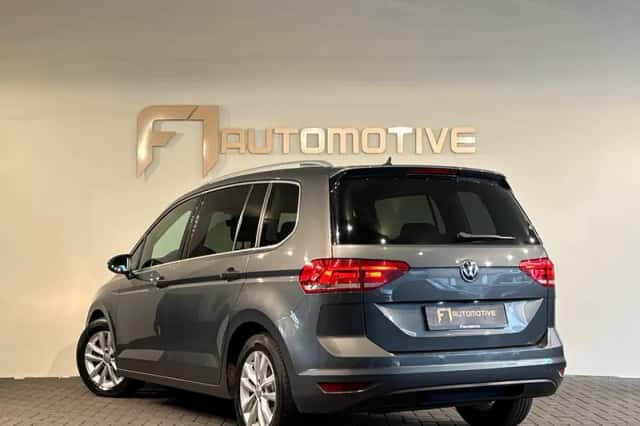 Volkswagen Touran (2019) thumbnail 8