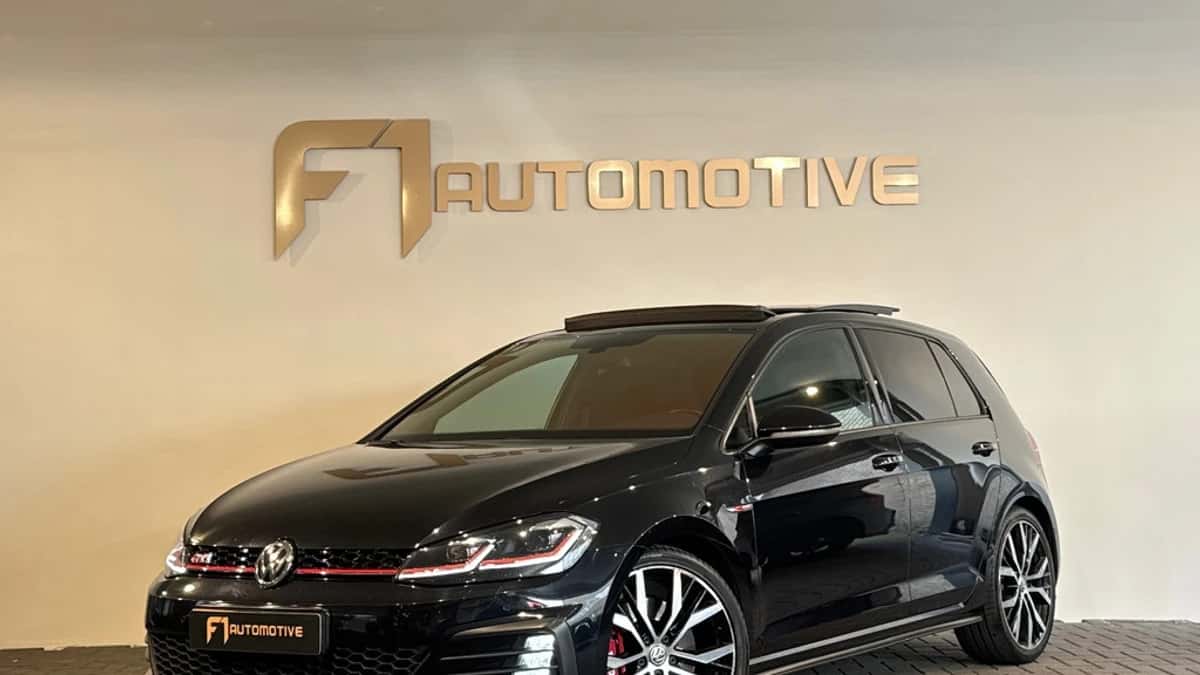 Volkswagen Golf (2017) — foto 1
