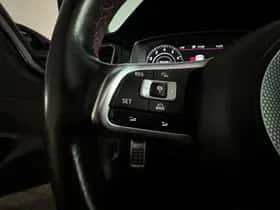 Volkswagen Golf (2017) thumbnail 15