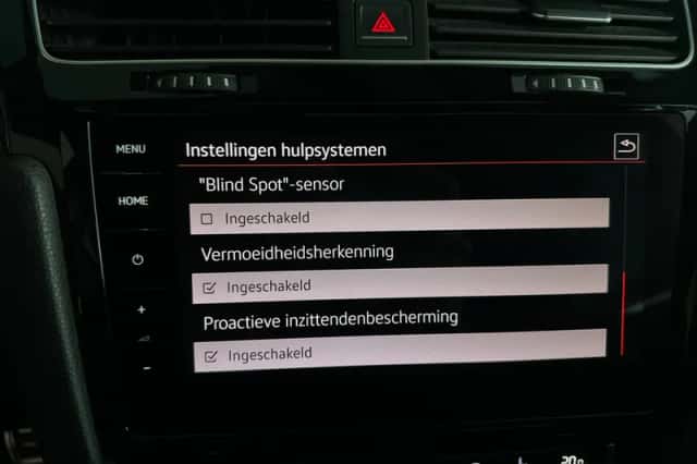 Volkswagen Golf (2017) thumbnail 28
