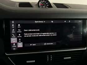 Porsche Cayenne (2019) thumbnail 32