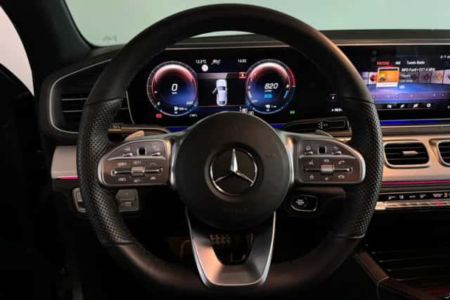 Mercedes-Benz GLE (2022) thumbnail 12