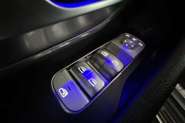 Mercedes-Benz GLE (2022) thumbnail 18