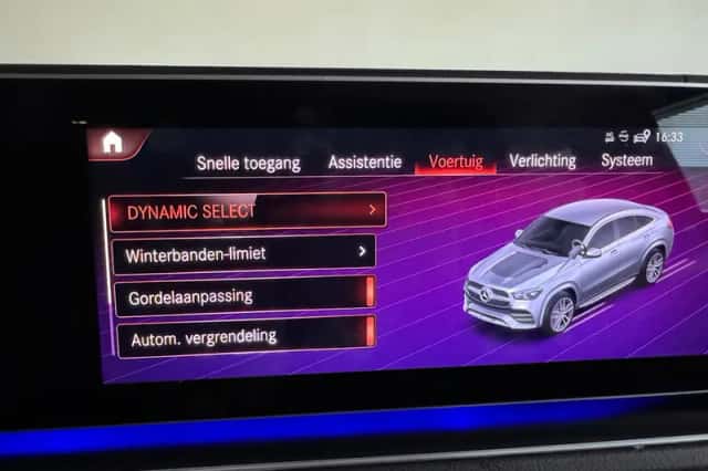 Mercedes-Benz GLE (2022) thumbnail 34