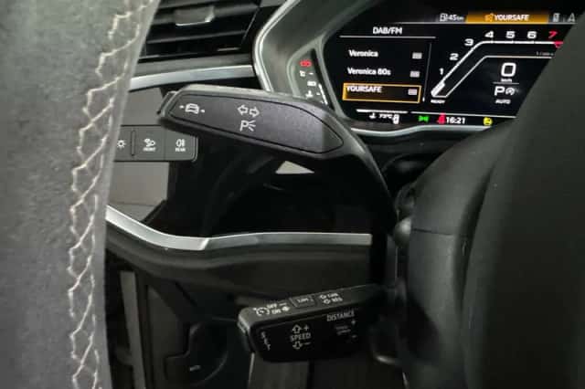 Audi RSQ3 (2023) thumbnail 14