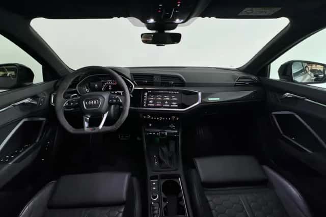 Audi RSQ3 (2023) thumbnail 4