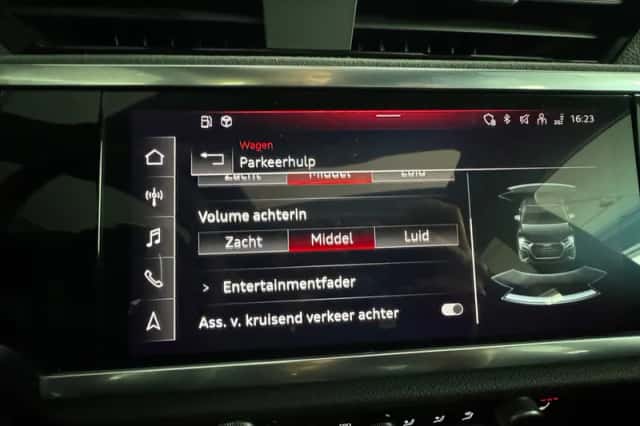 Audi RSQ3 (2023) thumbnail 33