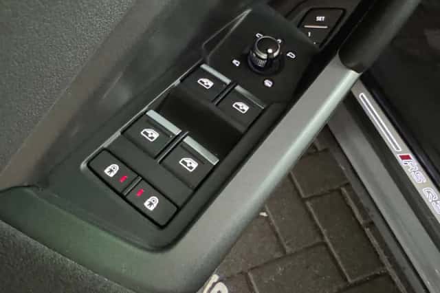 Audi RSQ3 (2023) thumbnail 39