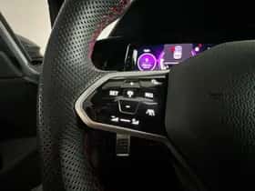 Volkswagen Golf (2022) thumbnail 15