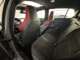 Volkswagen Golf (2022) thumbnail 28