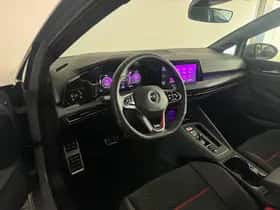 Volkswagen Golf (2022) thumbnail 5