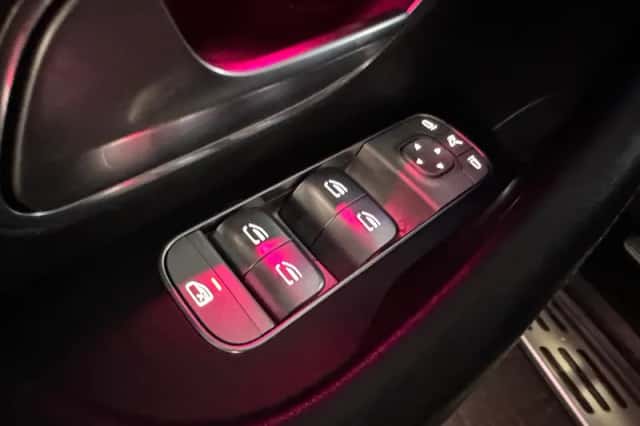 Mercedes-Benz GLE (2020) thumbnail 20