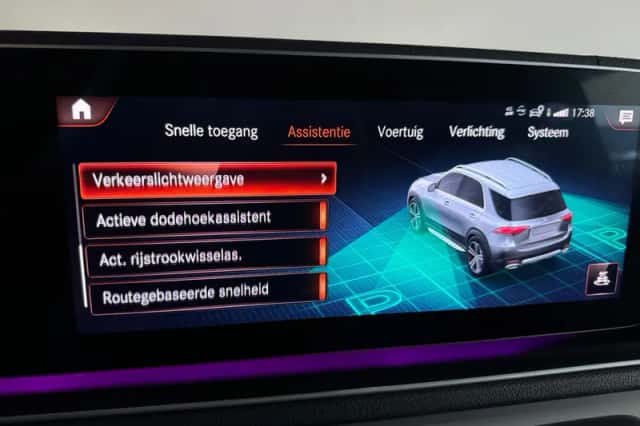 Mercedes-Benz GLE (2020) thumbnail 39