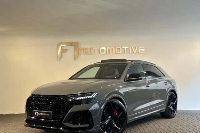 Audi RSQ8 (2022)