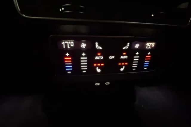 Audi RSQ8 (2022) thumbnail 33