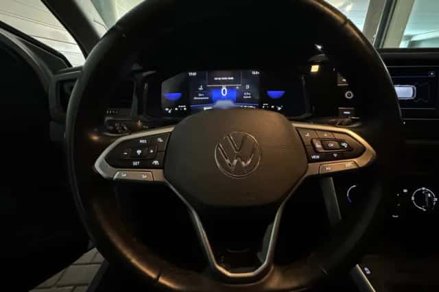 Volkswagen Polo (2023) thumbnail 12