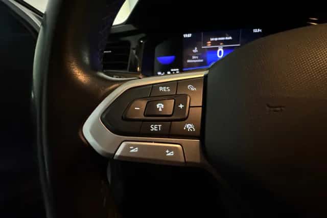 Volkswagen Polo (2023) thumbnail 14