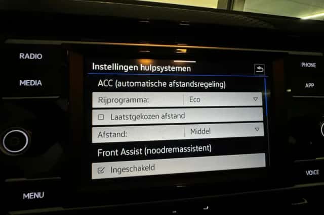 Volkswagen Polo (2023) thumbnail 25