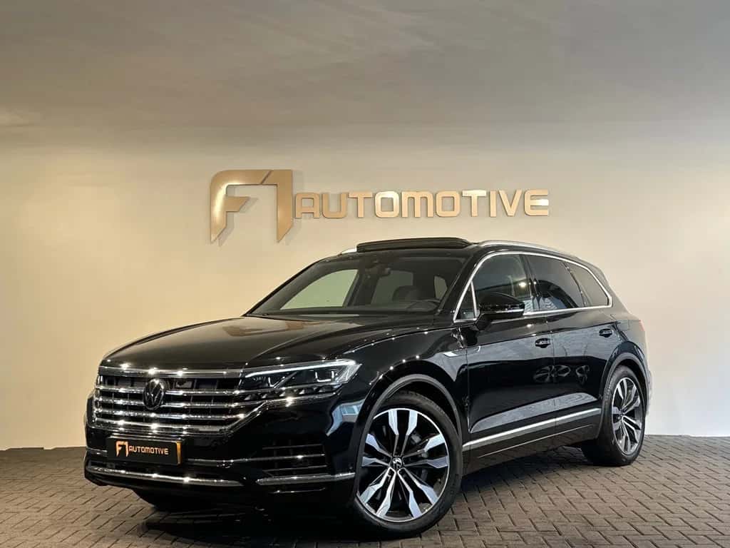 Volkswagen Touareg (2022) — foto 1