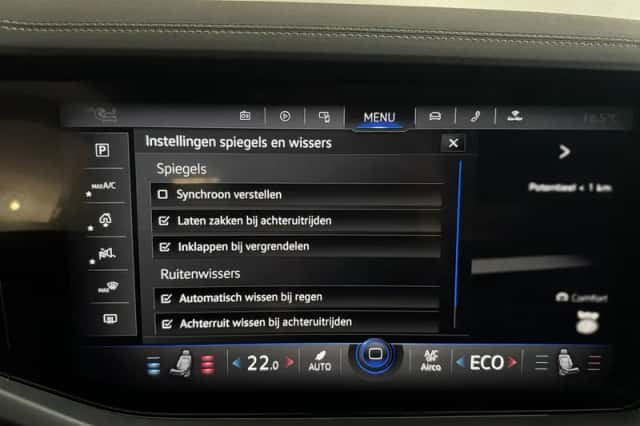 Volkswagen Touareg (2022) thumbnail 23